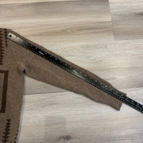 Pendleton Harding Southwestern Geometric Tan Brown Wool Sweater Women’s Medium - Picture 9 of 9